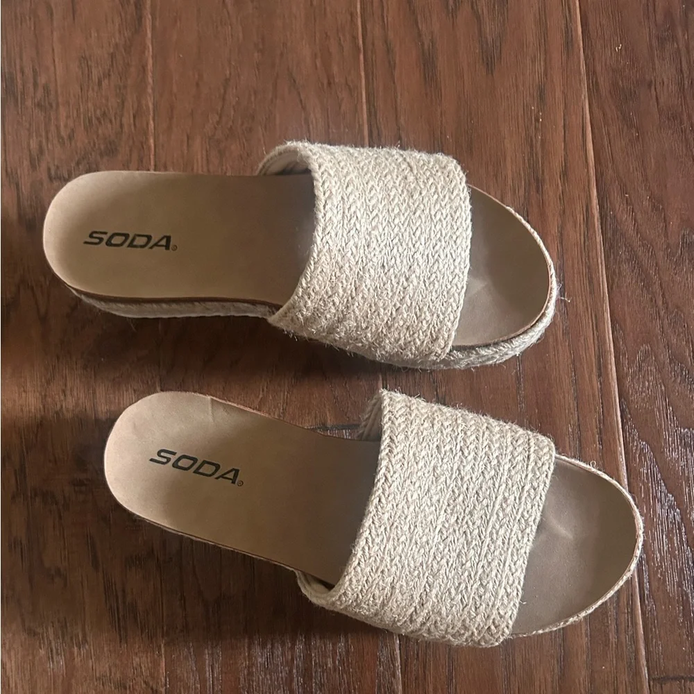 Soda Cream Espadrille Platform Slide